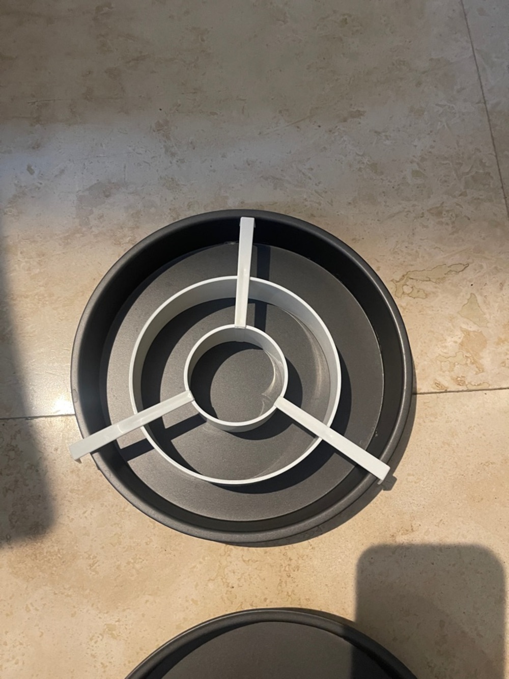 Checkerboard Cake Pan Set - - Picture 3 of 5